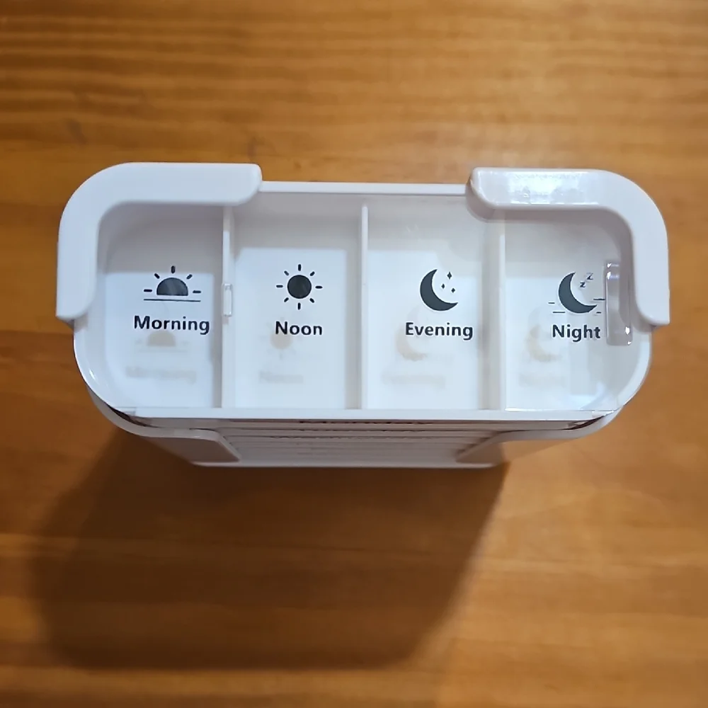 Weekly Pill Organizer with White Case